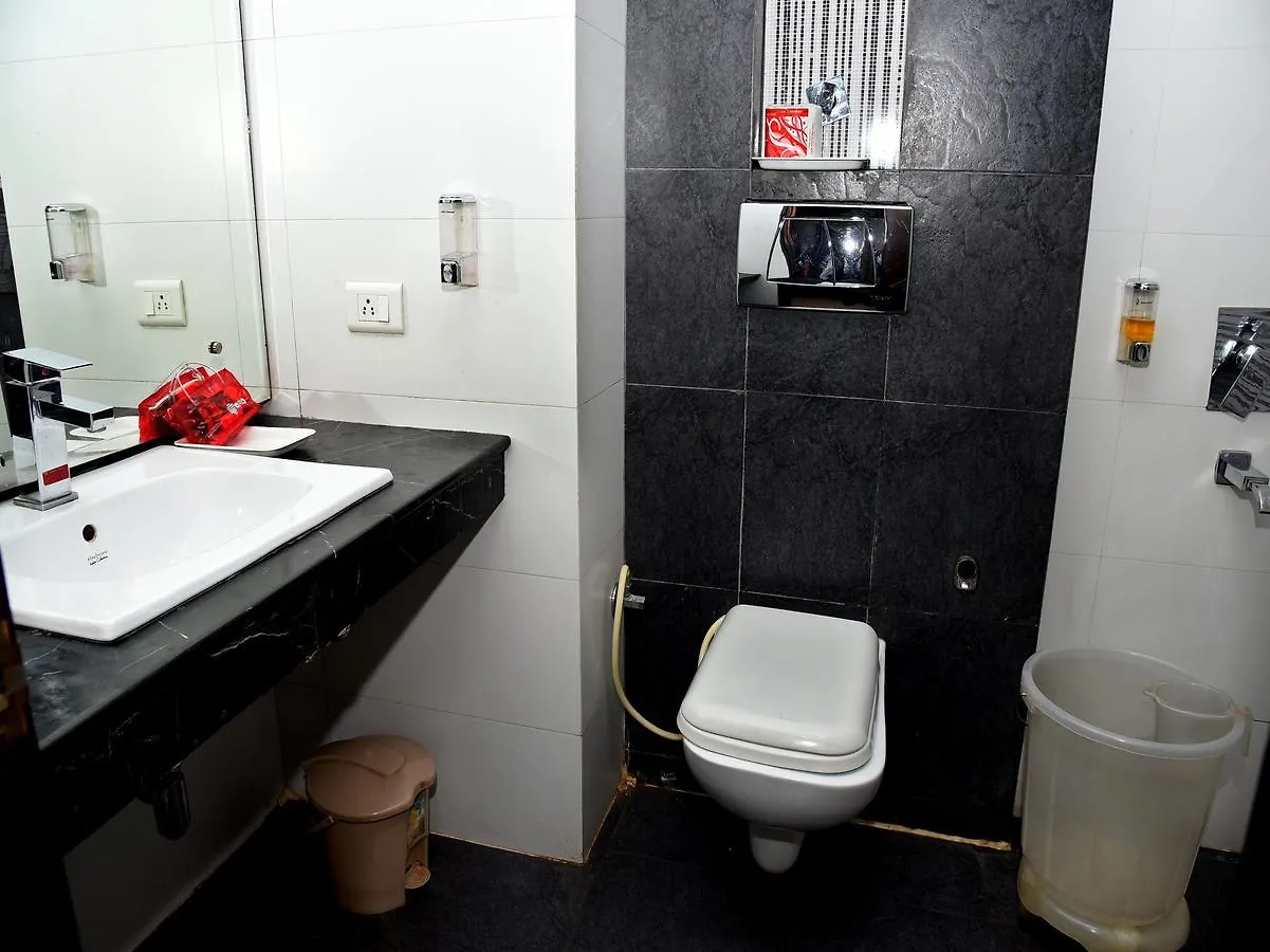 Landmark Hotel Chandigarh 2*,  India