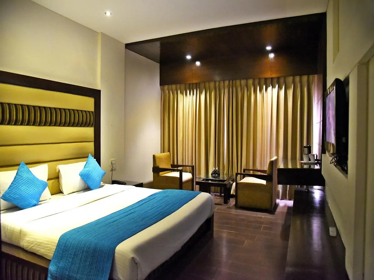 Oyo 3537 Hotel Landmark location